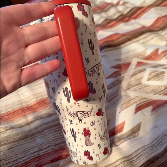 Limited edition cowboy Christmas hydrojug used for one week - Picture 3 of 7